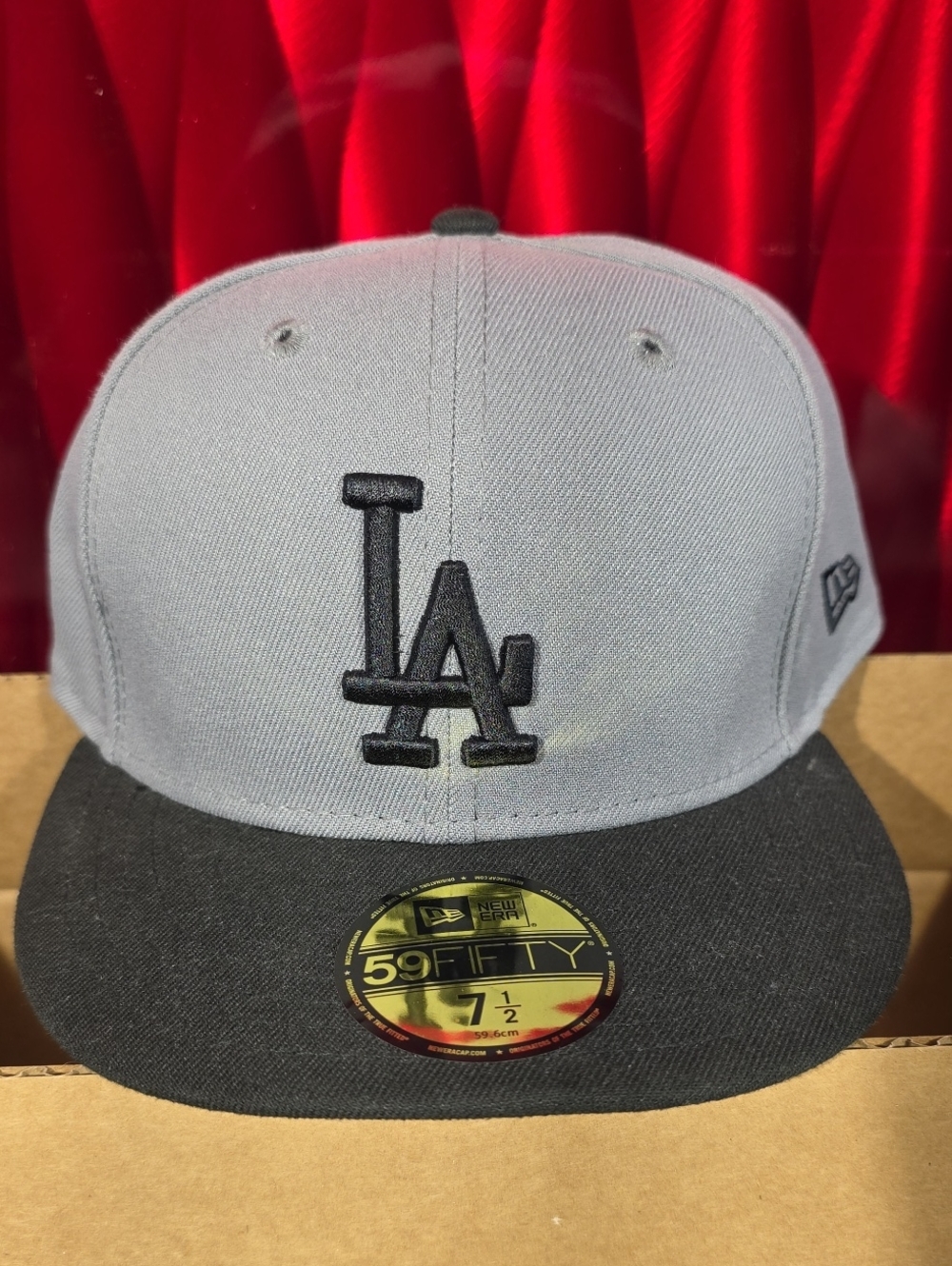 New Era Los Angeles Dodgers 59 FIFTY Fitted Hat Size 7 1/2 Grey Black